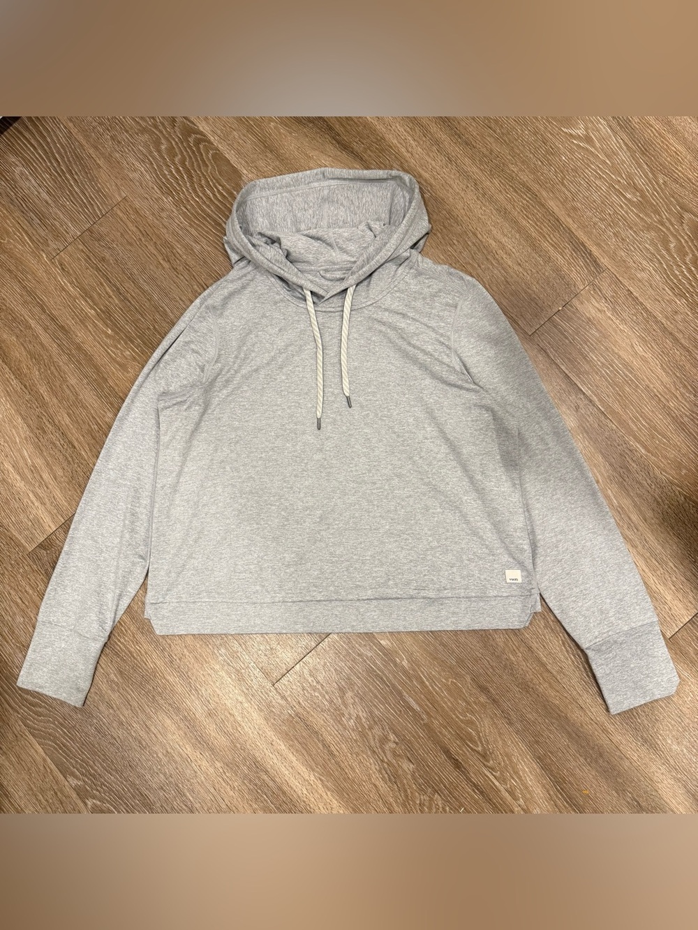 Vuori Women's Halo Essential Hoodie